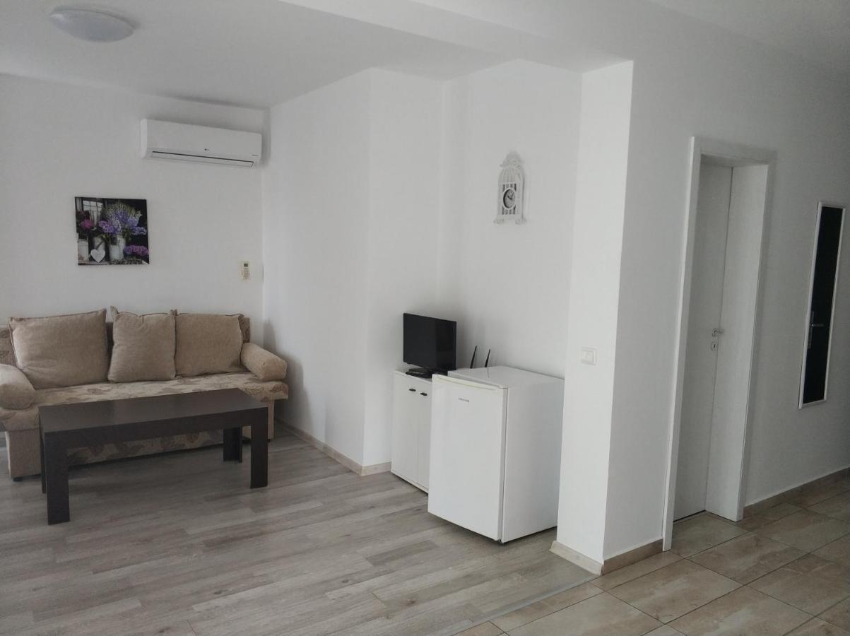 בורגאס Zoleks Apartment מראה חיצוני תמונה
