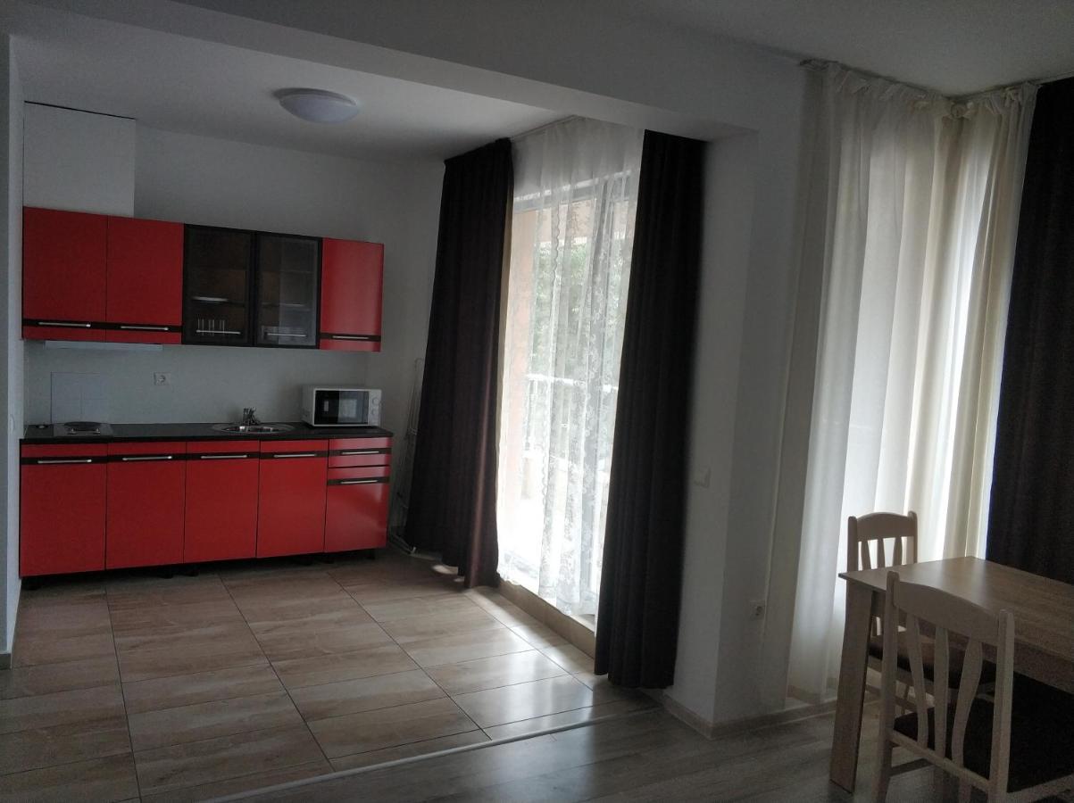 בורגאס Zoleks Apartment מראה חיצוני תמונה